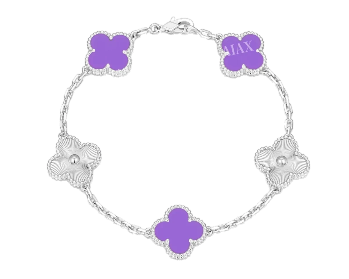 White gold bracelet set with natural stones and laboratory-grown diamonds