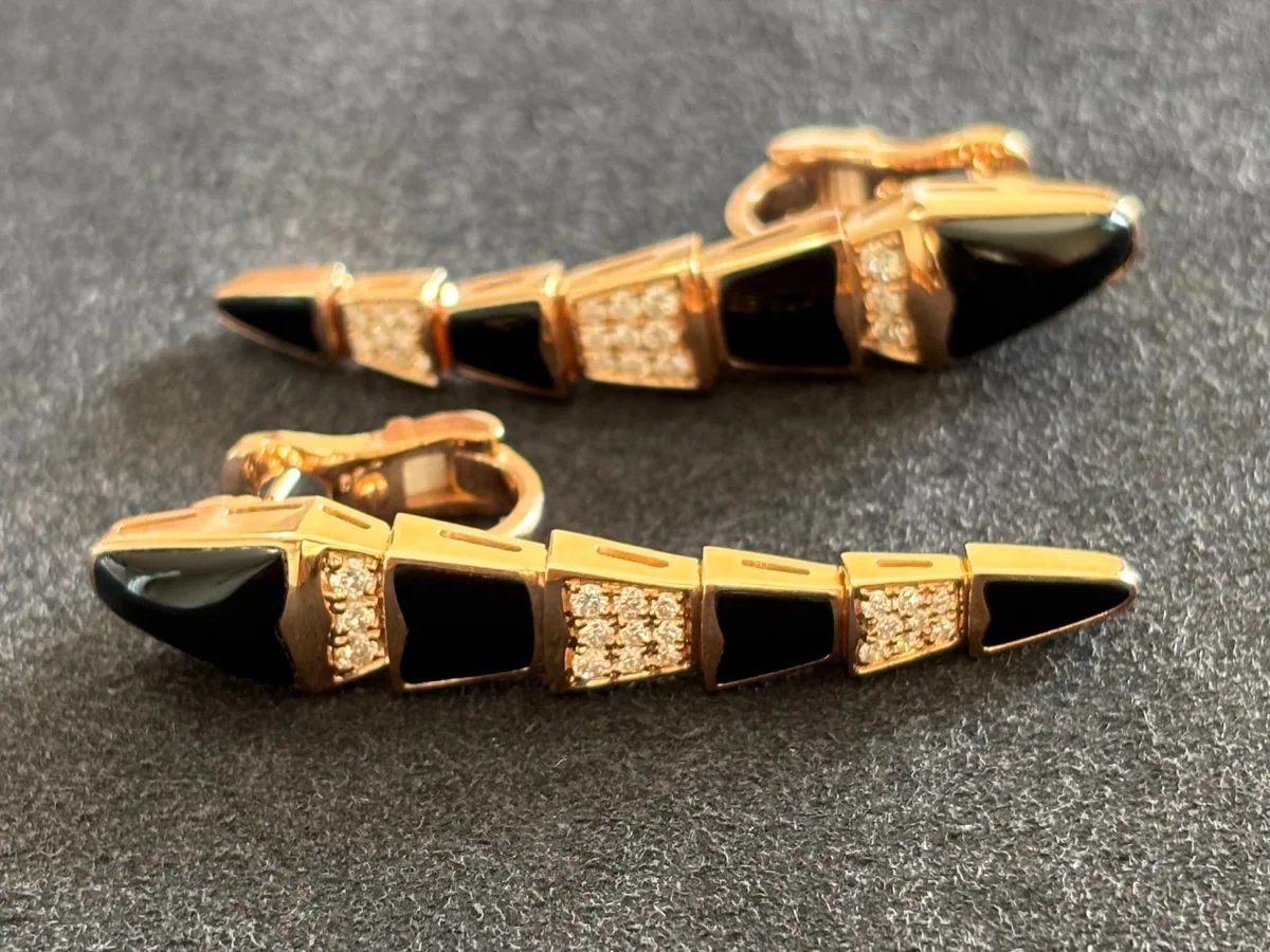 Rose gold earrings set with laboratory-grown diamonds, 0.63 carat total