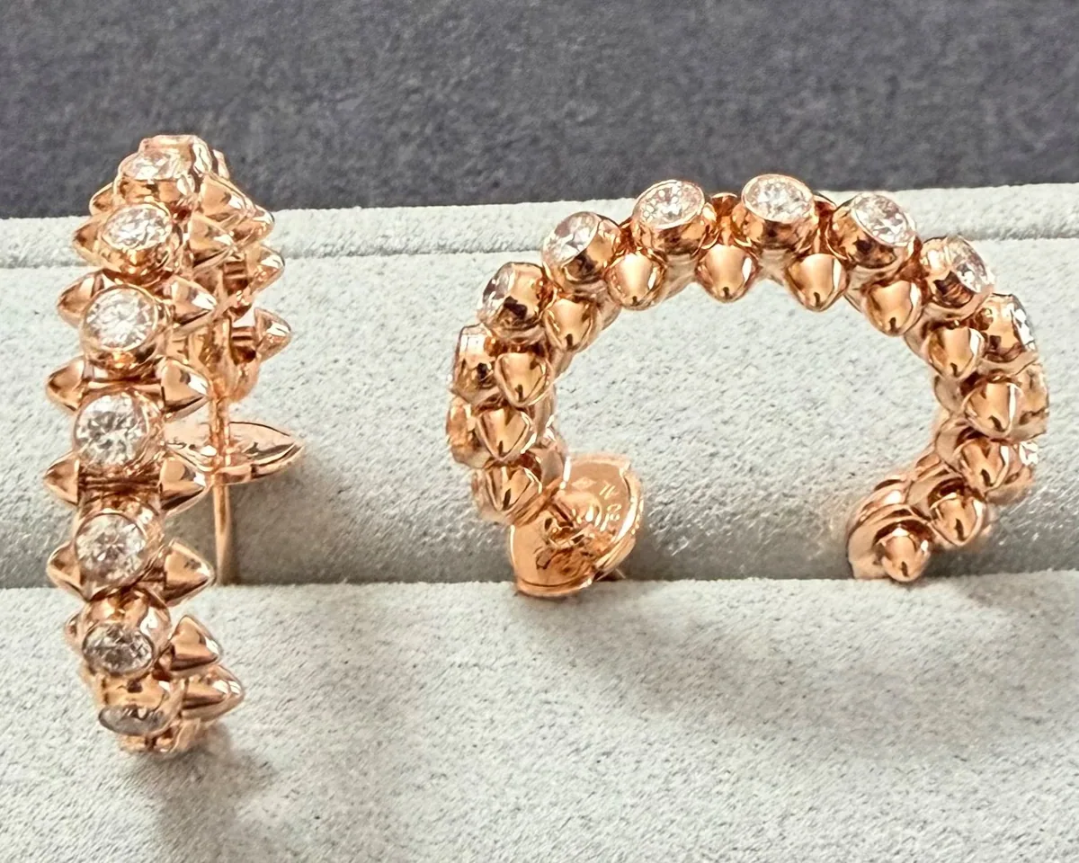 Rose gold earrings set with laboratory-grown diamonds, 1.93 carat total