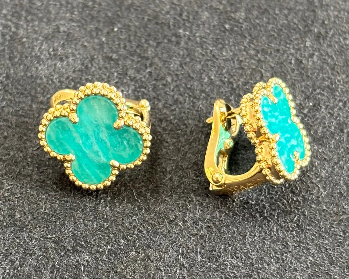 Yellow gold earrings set with natural certified stones