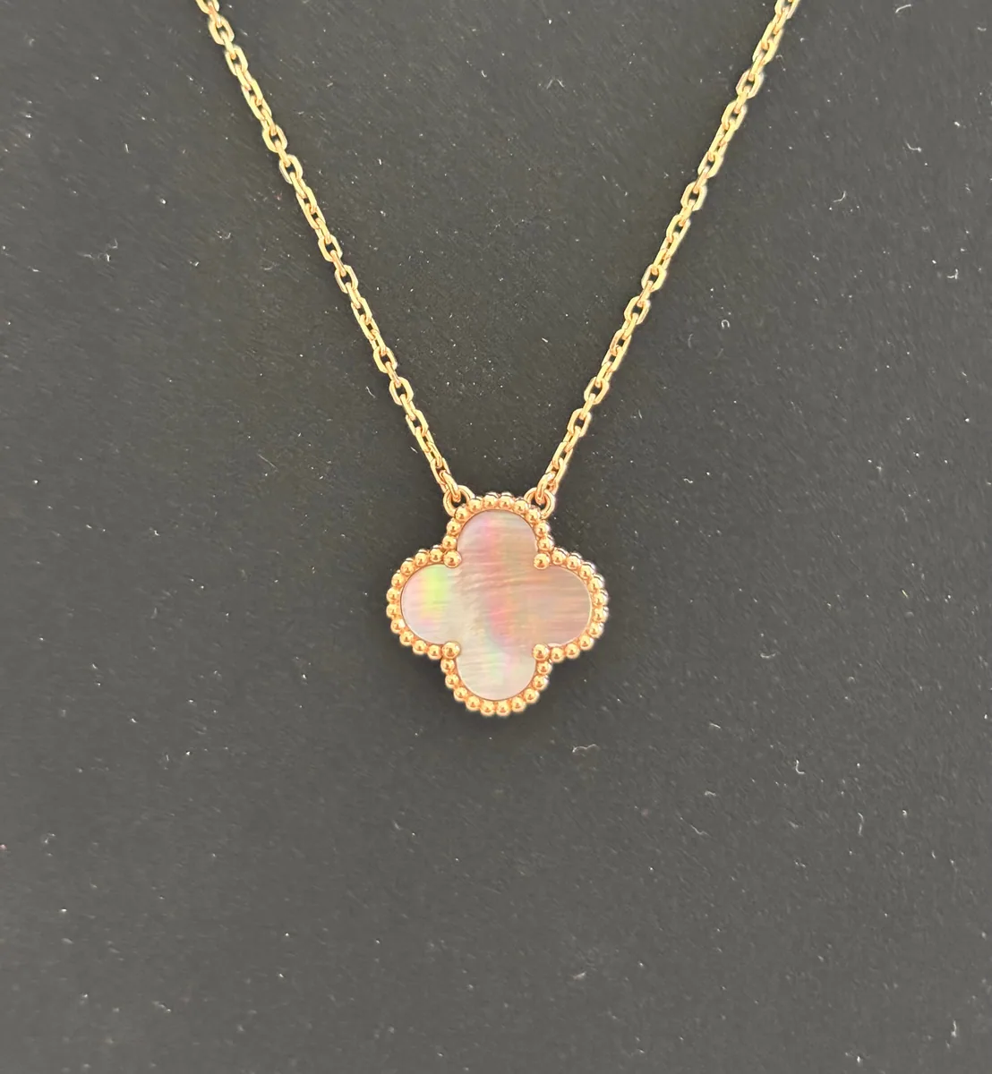 Rose gold necklace set with natural certified stones