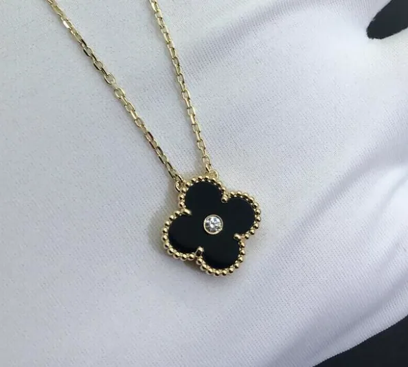 Yellow gold necklace set with natural certified stones, 0.04 carat total