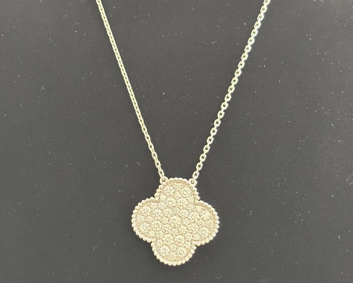 White gold necklace