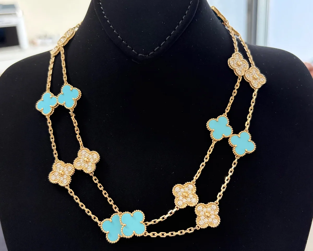 Yellow gold necklace set with natural certified stones, 4.53 carat total